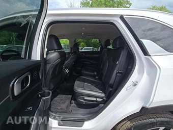 2025 Kia Sorento X-Line EX – miniatura 10