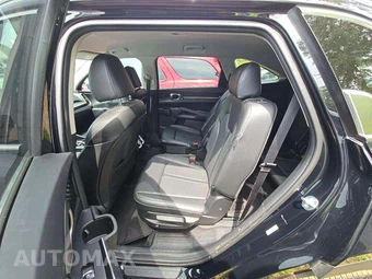2025 Kia Sorento X-Line EX - miniatura 13