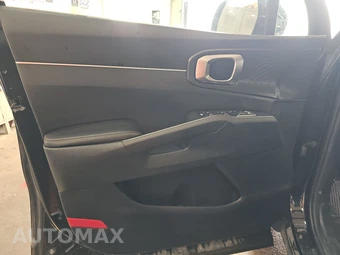 2025 Kia Sorento X-Line EX - miniatura 9