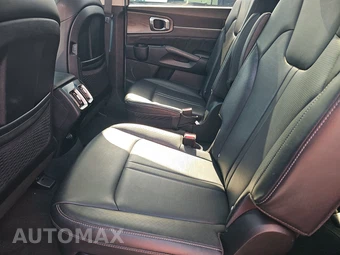 2025 Kia Sorento X-Line SX - miniatura 13