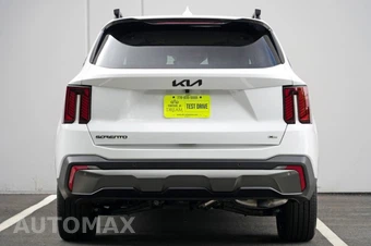 2025 Kia Sorento X-Line SX - miniatura 9