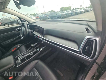 2025 Kia Sorento X-Line SX - miniatura 17