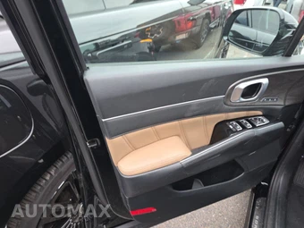 2025 Kia Sorento X-Line SX Prestige - miniatura 9