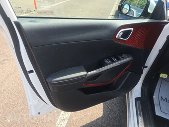 2025 Kia Soul GT-Line - miniatura 9