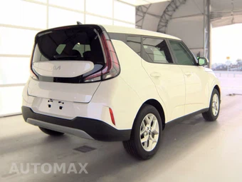 2025 Kia Soul LX - miniatura 4