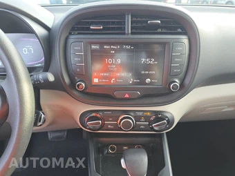 2025 Kia Soul LX - miniatura 11