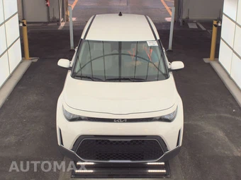 2025 Kia Soul LX - miniatura 2