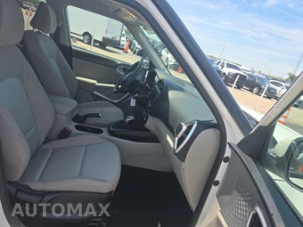 2025 Kia Soul LX - miniatura 8