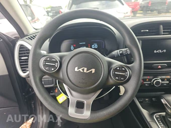2025 Kia Soul LX - miniatura 10