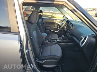 2025 Kia Soul LX - miniatura 8