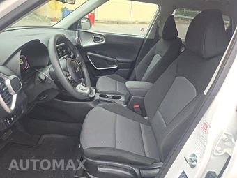 2025 Kia Soul LX - miniatura 7