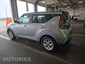 2025 Kia Soul LX - miniatura 6