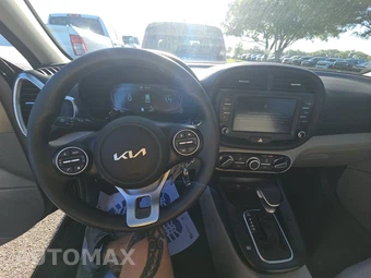2025 Kia Soul LX - miniatura 11