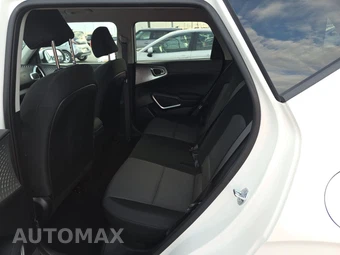 2025 Kia Soul LX - miniatura 13