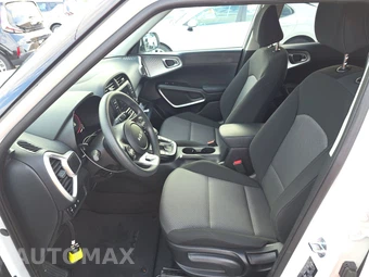 2025 Kia Soul LX - miniatura 7