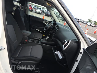 2025 Kia Soul LX - miniatura 8