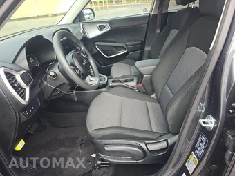 2025 Kia Soul LX - miniatura 7