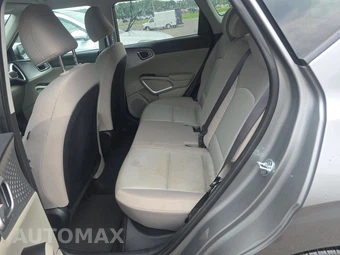 2025 Kia Soul LX - miniatura 13
