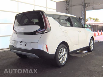 2025 Kia Soul LX - miniatura 4