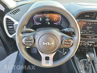 2025 Kia Soul LX - miniatura 10