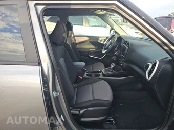 2025 Kia Soul LX - miniatura 8