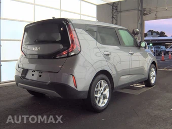 2025 Kia Soul LX - miniatura 4