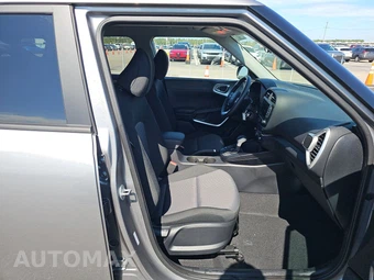 2025 Kia Soul LX - miniatura 8