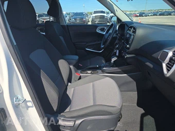 2025 Kia Soul LX - miniatura 8