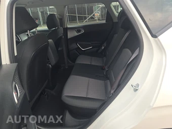 2025 Kia Soul LX - miniatura 13