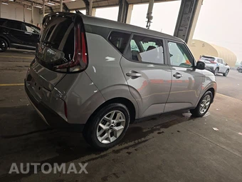 2025 Kia Soul LX - miniatura 4