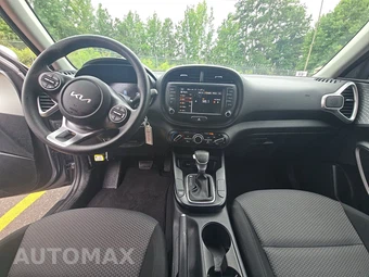 2025 Kia Soul LX - miniatura 11