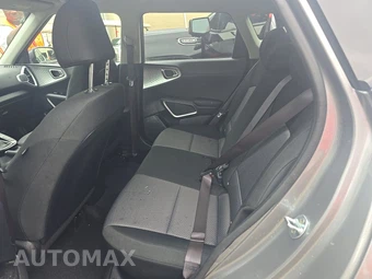 2025 Kia Soul LX - miniatura 13