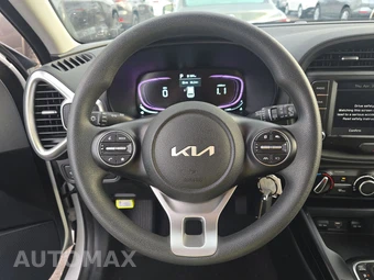 2025 Kia Soul LX - miniatura 10