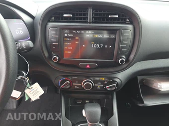 2025 Kia Soul LX - miniatura 11