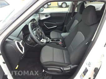 2025 Kia Soul LX - miniatura 7