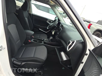 2025 Kia Soul LX - miniatura 8