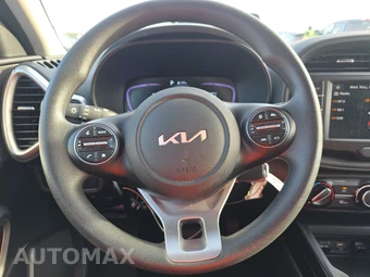 2025 Kia Soul LX - miniatura 10