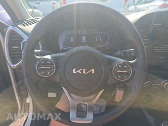 2025 Kia Soul LX - miniatura 10