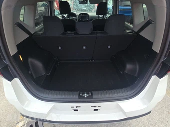 2025 Kia Soul LX - miniatura 16