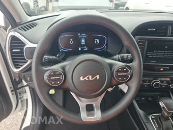 2025 Kia Soul LX - miniatura 10