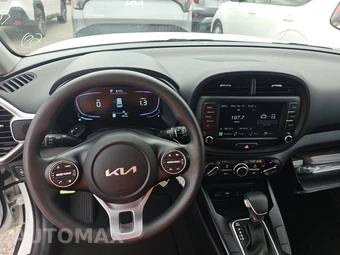 2025 Kia Soul LX - miniatura 11
