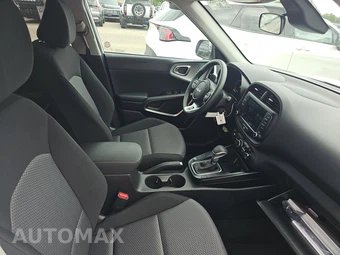 2025 Kia Soul LX - miniatura 8