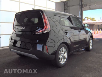 2025 Kia Soul LX - miniatura 4