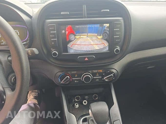 2025 Kia Soul LX - miniatura 10