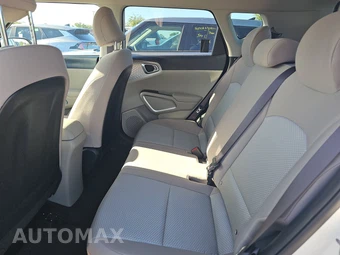 2025 Kia Soul LX - miniatura 13
