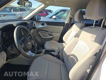 2025 Kia Soul LX - miniatura 7