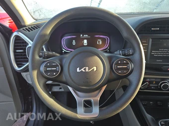 2025 Kia Soul LX - miniatura 10