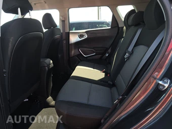 2025 Kia Soul LX - miniatura 13