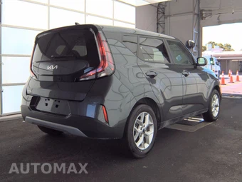 2025 Kia Soul LX - miniatura 4