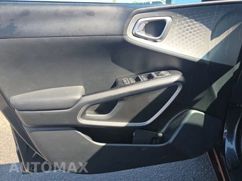 2025 Kia Soul LX - miniatura 9